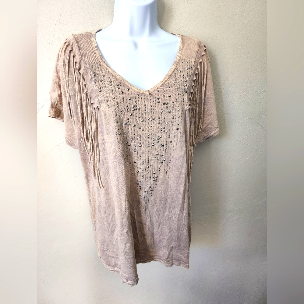 Local size large top